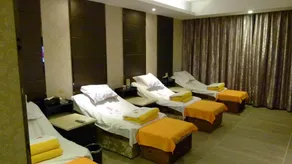 Jukai International Hotel - Image 5