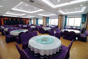 Huanyu Grand Hotel (Yishui Dongfang Shopping Center Chang'an South Road) - Image 3