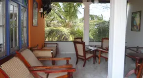 Main Reef Guest House - Image 5