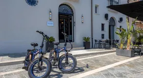 Bluonly Boutique B&B - Image 5