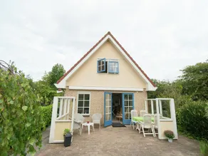 Holiday Home in Schoorl with Fenced - Image 4