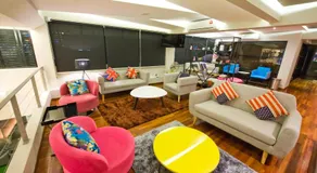 Riverside Boutique Hotel - Image 2
