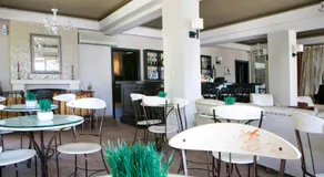 Irilena Hotel - Image 5