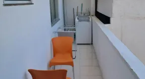 Casa com 2 Camas Queen e 1 King em Quartos Climatizados - Image 5