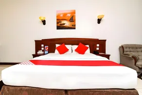 Moon Valley Hotel Apartment - Bur Dubai, Burjuman - Image 2