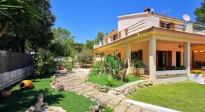 Villa Divuit Pins - Image 3