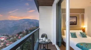 Hotel Mountain Mirage - Image 3