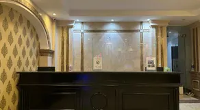 LION 8 Hotel - Image 3
