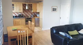 Ballycotton Holiday Apartment No 6 by Trident Holiday Homes - Image 3