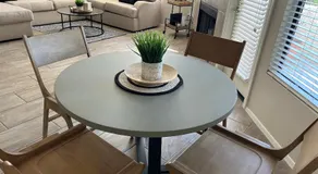 Condo au premier étage dans un endroit souhaitable North Scottsdale - Image 2