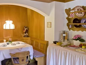 Garni Le Chalet - Image 3