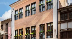 Okako Apartments Tudela - Image 4
