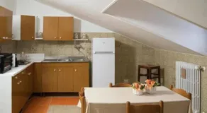 B&B SANTA MARIA VALLEVERDE appartamento vicinissimo alla Clinica L'immacolata - Image 3