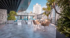 The Malibu Hotel - Image 5