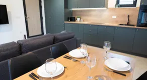 Modern City Residences - Free Private Parking - Image 3