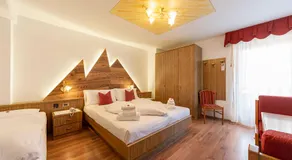 Hotel Ciampian - Image 2