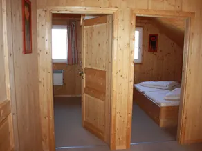 Cozy Chalet in Hohentauern near Ski Lift - Image 2