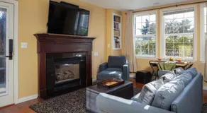 Cozy Retreat - Image 5