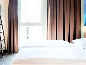 B&B HOTEL Wismar - Image 1