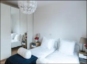 SuitesRus near Diamond District - Image 2