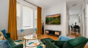 15mins DT Wicker Park Gem Sleeps 8 FreePark - Image 2