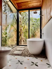 Latte Bungalow (Có bồn tắm) - Image 2