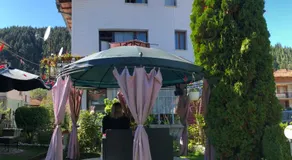 Cozy Guest House Niya , до Боровец , двор и барбекю - Image 4