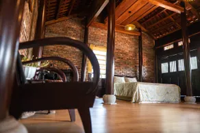 ONA HOME - Entire Hue-styled garden house - Image 2