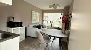 Bed & Bloom - Image 3