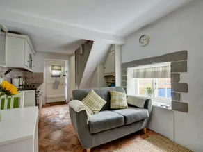Quaint Holiday Home in Combe Martin near Beach - Image 4