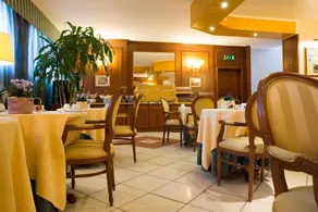 Hotel Cristallo Torino - Image 5