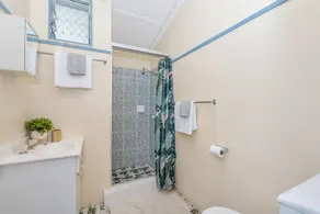 Emthree Seaside Apartments - Image 2