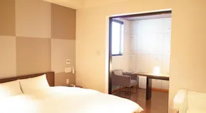 LUXe - Image 4