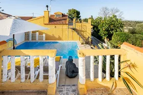 Casa Rosa Longterm Living and Workspace - Image 4