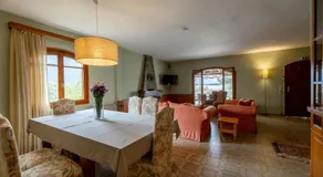Seafront cottage in Chalkida 60min from Athens - Image 3