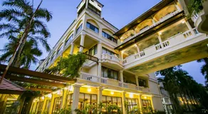 Mae Pim Resort Hotel - Image 2