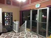 Regal Inn & Suites - Image 2