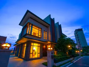 Binsley Hot Spring Holiday Villa - Image 4