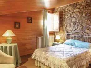 Vacker villa med solstolar - Image 2