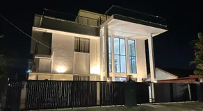 Khoo Family Villa - Image 3