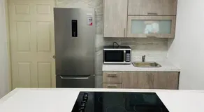 Hollywood Apartments - C - Image 4
