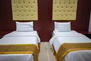AHLIN FOUR SERVICED APARTMENTS - Image 4