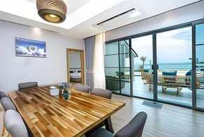 C&N Kho Khao Beach Resort - Image 3