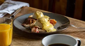 Three Bishops Inn - Image 3