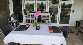C'est La Vie Bed & Breakfast - Image 2