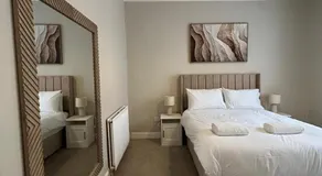 Cosy 1 Bedroom Flat in Alexandria - Image 2