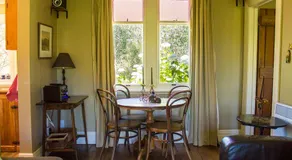 Secluded Haven Near Bush, Beach & Havelock North - Image 2