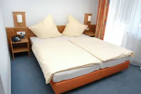 Brauhaus Hotel Ruetershoff - Image 2