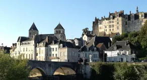 Au pied du château - Image 4