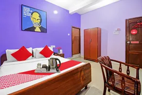 SPOT ON 90765 NAAZ ROOMS - Image 3